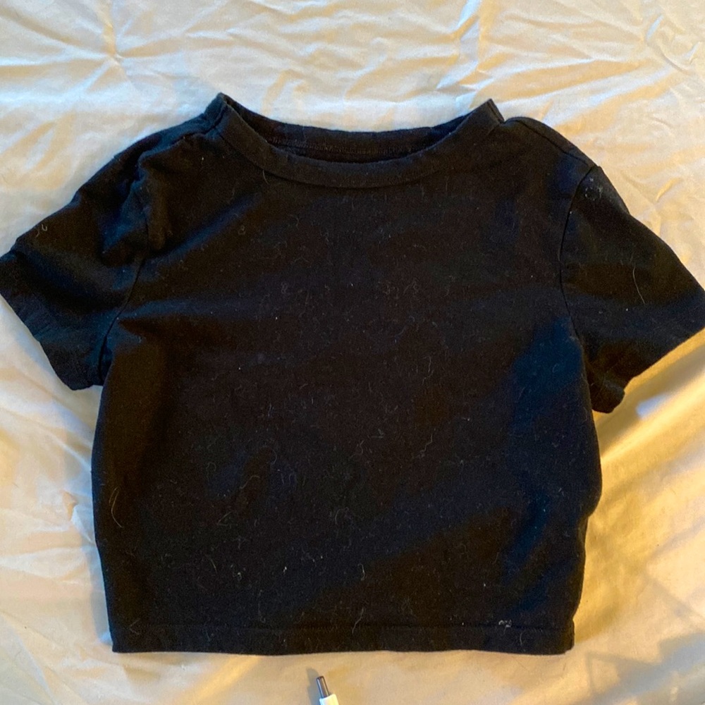 Wild Fable black cropped tshirt